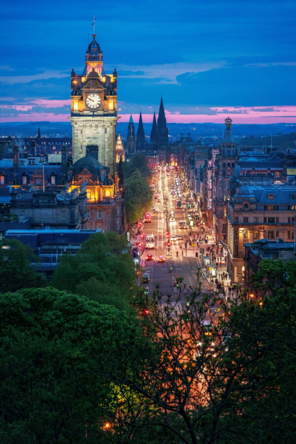 ..princes street, Edinburgh(Scotland, UK) -