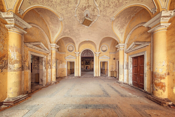 entrance hall of an sanatorium -