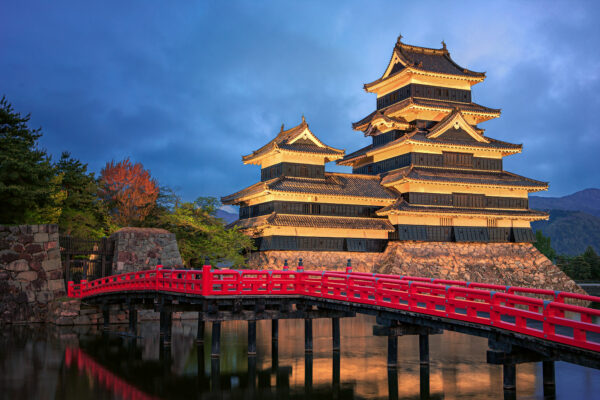 .. blue hour at Matsumoto Castle -