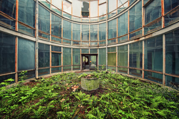 abandoned roundhouse -