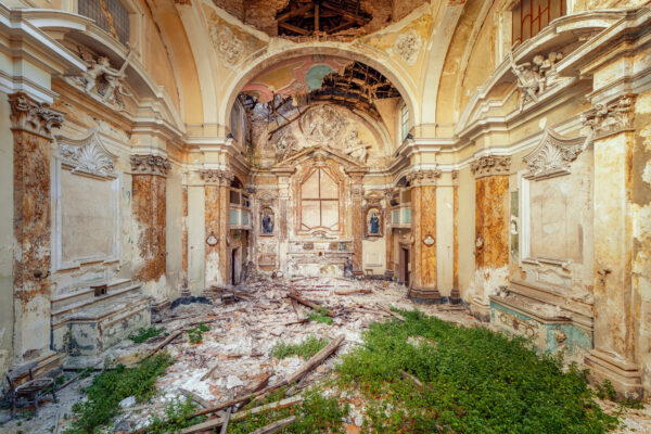 The roof of this church collapsed years ago and now the decay is progressing inexorably. -