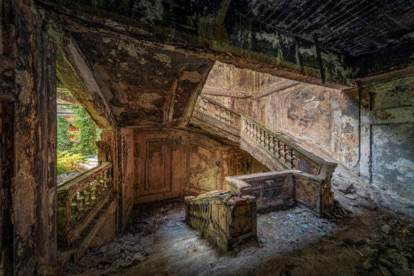 staircase in an abandoned government building. -