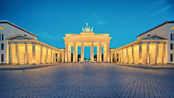 the brandenburg gate, berlin, germany -